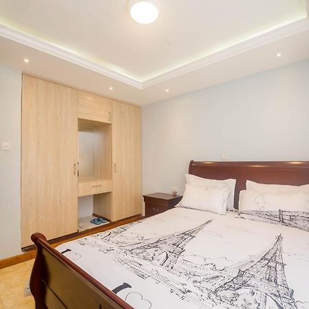 Esterina Suites Ναϊρόμπι Εξωτερικό φωτογραφία
