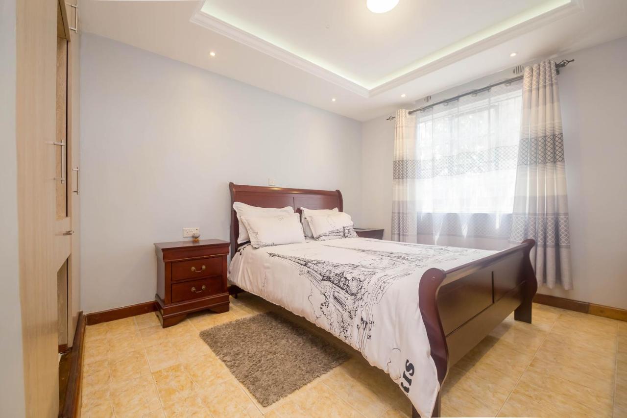 Esterina Suites Ναϊρόμπι Εξωτερικό φωτογραφία