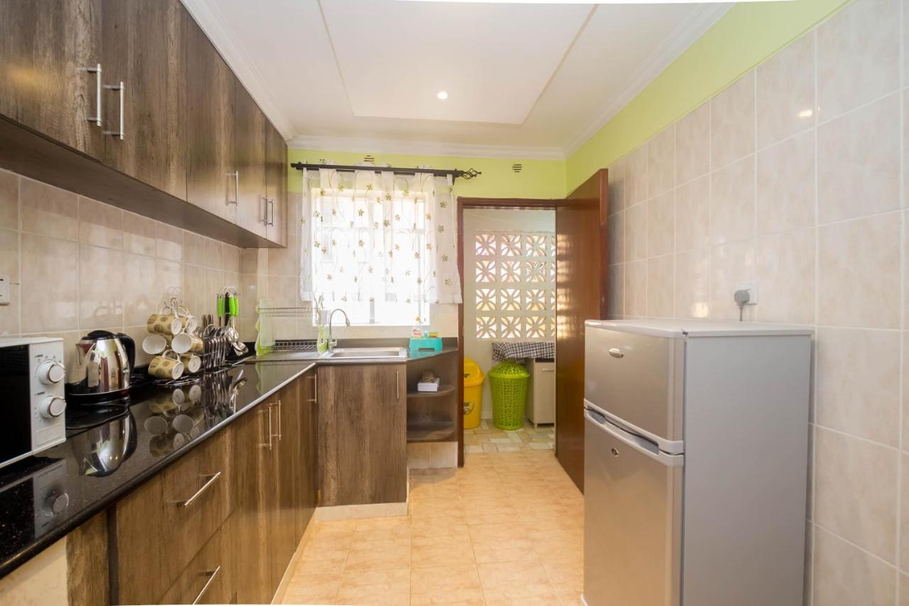 Esterina Suites Ναϊρόμπι Εξωτερικό φωτογραφία